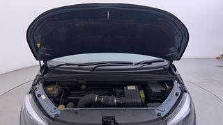 Used 2019 Mahindra Marazzo M6 8str Diesel Manual engine ENGINE & BONNET OPEN FRONT VIEW