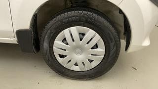 Used 2016 Maruti Suzuki Alto 800 [2012-2016] Lxi Petrol Manual tyres RIGHT FRONT TYRE RIM VIEW