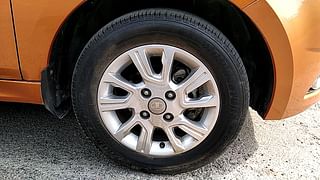 Used 2017 Tata Tiago [2016-2020] Revotron XZ Petrol Manual tyres RIGHT FRONT TYRE RIM VIEW