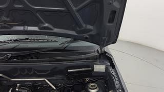 Used 2019 Maruti Suzuki Alto K10 [2014-2019] VXi Petrol Manual engine ENGINE LEFT SIDE HINGE & APRON VIEW