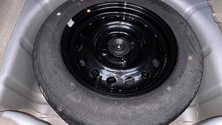 Used 2018 Ford Figo Aspire [2015-2019] Titanium 1.2 Ti-VCT Petrol Manual tyres SPARE TYRE VIEW