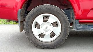 Used 2015 Mahindra Scorpio [2014-2017] S6 Plus Diesel Manual tyres RIGHT REAR TYRE RIM VIEW