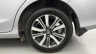 Used 2022 Honda Amaze 1.2 VX CVT i-VTEC Petrol Automatic tyres LEFT REAR TYRE RIM VIEW