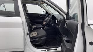 Used 2021 Hyundai Venue [2019-2022] SX 1.0  Turbo Petrol Manual interior RIGHT SIDE FRONT DOOR CABIN VIEW