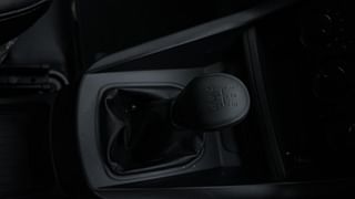Used 2016 Ford Figo [2015-2019] Ambiente 1.2 Ti-VCT Petrol Manual interior GEAR  KNOB VIEW