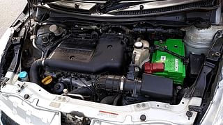 Used 2014 Maruti Suzuki Swift [2011-2017] VDi Diesel Manual engine ENGINE LEFT SIDE VIEW