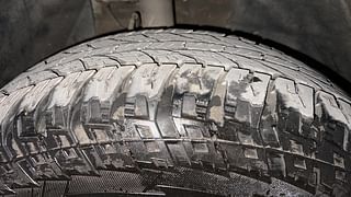 Used 2017 Mahindra XUV500 [2015-2018] W10 AWD AT Diesel Automatic tyres RIGHT FRONT TYRE TREAD VIEW