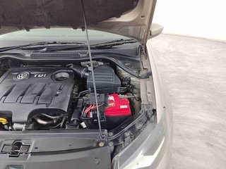Used 2017 volkswagen Vento 1.5L Highline Diesel AT Diesel Automatic engine ENGINE LEFT SIDE HINGE & APRON VIEW