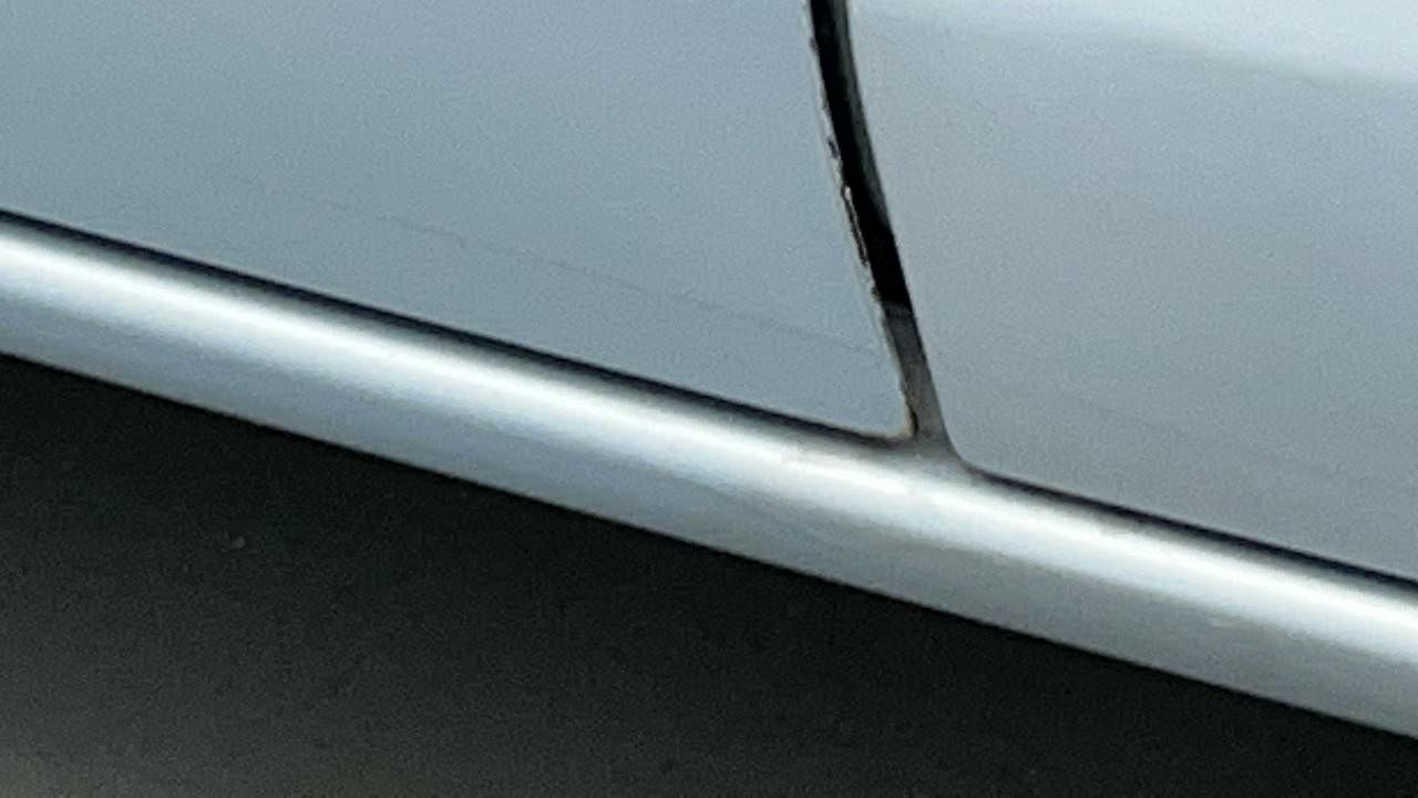 Used 2012 Toyota Etios Liva [2010-2017] G Petrol Manual dents MINOR SCRATCH
