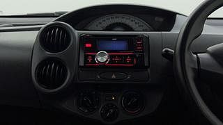 Used 2012 Toyota Etios Liva [2010-2017] G Petrol Manual interior MUSIC SYSTEM & AC CONTROL VIEW