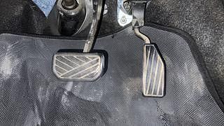 Used 2019 Maruti Suzuki Wagon R 1.2 [2019-2022] VXI AMT Petrol Automatic interior PEDALS VIEW