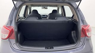 Used 2017 Hyundai Grand i10 [2017-2020] Sportz 1.2 CRDi Diesel Manual interior DICKY INSIDE VIEW
