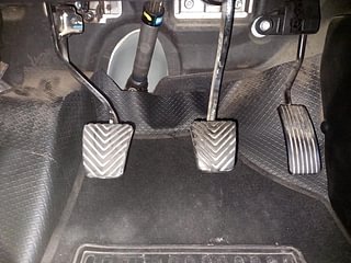 Used 2019 Hyundai Creta [2018-2020] 1.6 E+ VTVT Petrol Manual interior PEDALS VIEW
