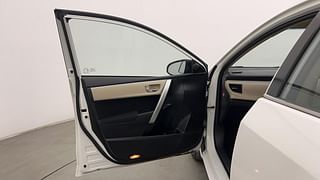 Used 2014 Toyota Corolla Altis [2014-2017] G Petrol Petrol Manual interior LEFT FRONT DOOR OPEN VIEW