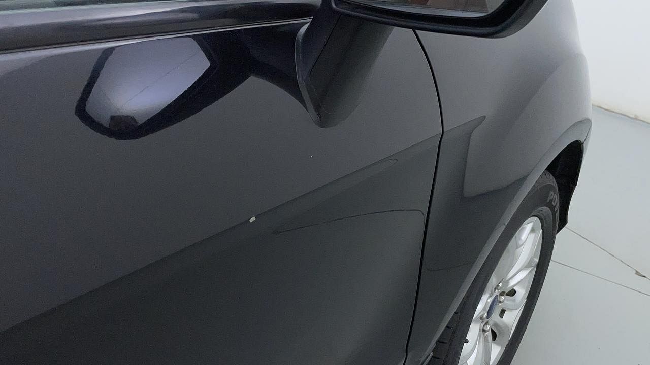 Used 2014 Ford EcoSport [2013-2015] Titanium 1.5L Ti-VCT Petrol Manual dents MINOR DENT