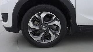Used 2017 Honda BR-V [2016-2020] V MT Petrol Petrol Manual tyres LEFT FRONT TYRE RIM VIEW
