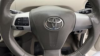 Used 2015 Toyota Etios Liva [2010-2017] VX Petrol Manual top_features Steering mounted controls