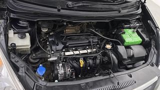 Used 2011 Hyundai i20 [2011-2014] 1.2 sportz Petrol Manual engine ENGINE RIGHT SIDE VIEW