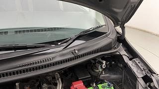 Used 2016 Maruti Suzuki Wagon R 1.0 [2010-2019] VXi Petrol Manual engine ENGINE LEFT SIDE HINGE & APRON VIEW