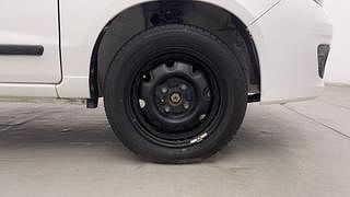 Used 2012 Maruti Suzuki Alto K10 [2010-2014] VXi Petrol Manual tyres RIGHT FRONT TYRE RIM VIEW
