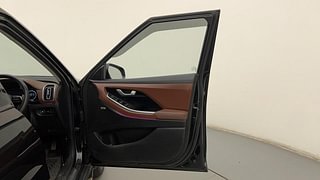 Used 2021 Hyundai Alcazar Platinum (O) 6 STR 2.0 Petrol AT Petrol Automatic interior RIGHT FRONT DOOR OPEN VIEW