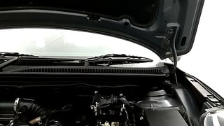 Used 2020 Maruti Suzuki Baleno [2019-2022] Alpha Petrol Petrol Manual engine ENGINE LEFT SIDE HINGE & APRON VIEW