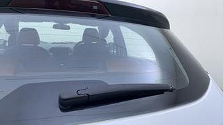 Used 2017 Ford Figo [2015-2019] Titanium 1.2 Ti-VCT Petrol Manual top_features Rear wiper