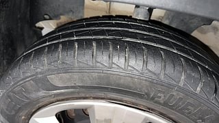 Used 2020 Renault Kwid RXE Petrol Manual tyres LEFT FRONT TYRE TREAD VIEW
