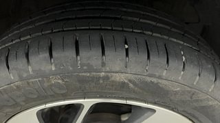 Used 2019 Maruti Suzuki Baleno [2019-2022] Zeta Petrol Petrol Manual tyres RIGHT FRONT TYRE TREAD VIEW