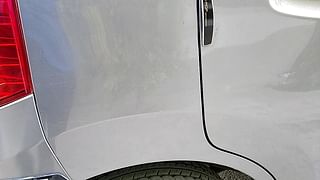 Used 2017 Maruti Suzuki Wagon R [1999-2006] VXi BS-III Petrol Manual dents MINOR SCRATCH