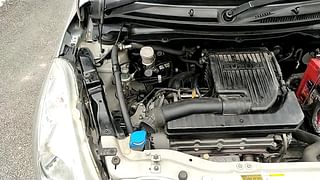 Used 2014 Maruti Suzuki Swift [2011-2017] VXi Petrol Manual engine ENGINE RIGHT SIDE HINGE & APRON VIEW