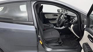 Used 2021 Tata Altroz XZ 1.2 Petrol Manual interior RIGHT SIDE FRONT DOOR CABIN VIEW