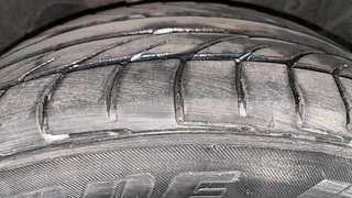 Used 2016 Ford EcoSport [2015-2017] Titanium 1.5L TDCi (Opt) Diesel Manual tyres RIGHT FRONT TYRE TREAD VIEW