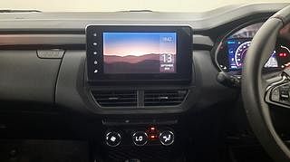 Used 2022 Renault Kiger RXZ Turbo CVT Petrol Automatic interior MUSIC SYSTEM & AC CONTROL VIEW