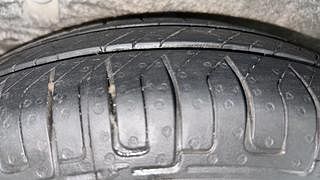 Used 2011 Hyundai i10 [2010-2016] Sportz AT Petrol Petrol Automatic tyres RIGHT REAR TYRE TREAD VIEW