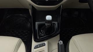 Used 2023 mg-motors Hector 2.0 Sharp Diesel Turbo Diesel Manual interior GEAR  KNOB VIEW