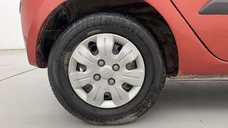 Used 2010 hyundai i10 Magna 1.1 Petrol Petrol Manual tyres RIGHT REAR TYRE RIM VIEW