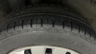 Used 2018 Volkswagen Polo [2018-2022] Comfortline 1.0L (P) Petrol Manual tyres RIGHT REAR TYRE TREAD VIEW