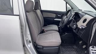 Used 2014 Maruti Suzuki Wagon R 1.0 [2010-2019] VXi Petrol Manual interior RIGHT SIDE FRONT DOOR CABIN VIEW