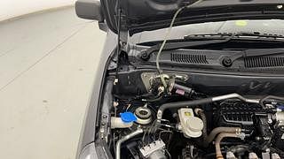 Used 2020 Maruti Suzuki Alto 800 [2019-2022] LXI Petrol Manual engine ENGINE RIGHT SIDE HINGE & APRON VIEW