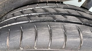 Used 2016 Maruti Suzuki Wagon R 1.0 [2010-2019] VXi Petrol Manual tyres LEFT REAR TYRE TREAD VIEW