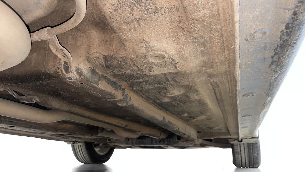 Used 2016 Hyundai Elantra [2016-2019] 1.6 SX AT Diesel Automatic extra REAR RIGHT UNDERBODY VIEW