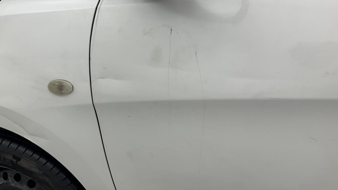 Used 2016 Maruti Suzuki Celerio VXI CNG Petrol+cng Manual dents MINOR SCRATCH