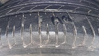 Used 2011 Hyundai Verna [2011-2015] Fluidic 1.6 VTVT EX Petrol Manual tyres LEFT FRONT TYRE TREAD VIEW