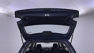 Used 2022 Hyundai Venue [2019-2022] SX 1.0  Turbo Petrol Manual interior DICKY DOOR OPEN VIEW