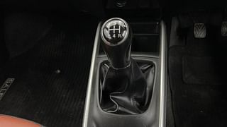 Used 2018 Maruti Suzuki Baleno [2015-2019] Delta Diesel Diesel Manual interior GEAR  KNOB VIEW