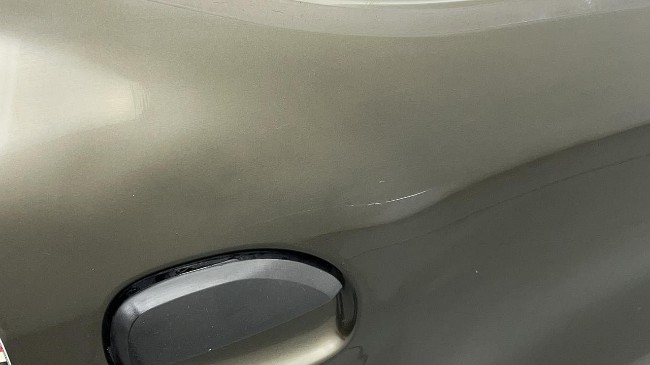 Used 2017 Renault Kwid [2015-2019] RXL Petrol Manual dents MINOR DENT