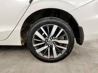 Used 2022 Honda City ZX Petrol Manual tyres LEFT REAR TYRE RIM VIEW