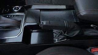 Used 2022 Renault Kiger RXZ Turbo CVT Dual Tone Petrol Automatic top_features Electronic parking brake