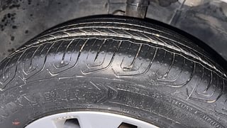 Used 2017 Toyota Corolla Altis [2017-2020] G Diesel Diesel Manual tyres RIGHT FRONT TYRE TREAD VIEW